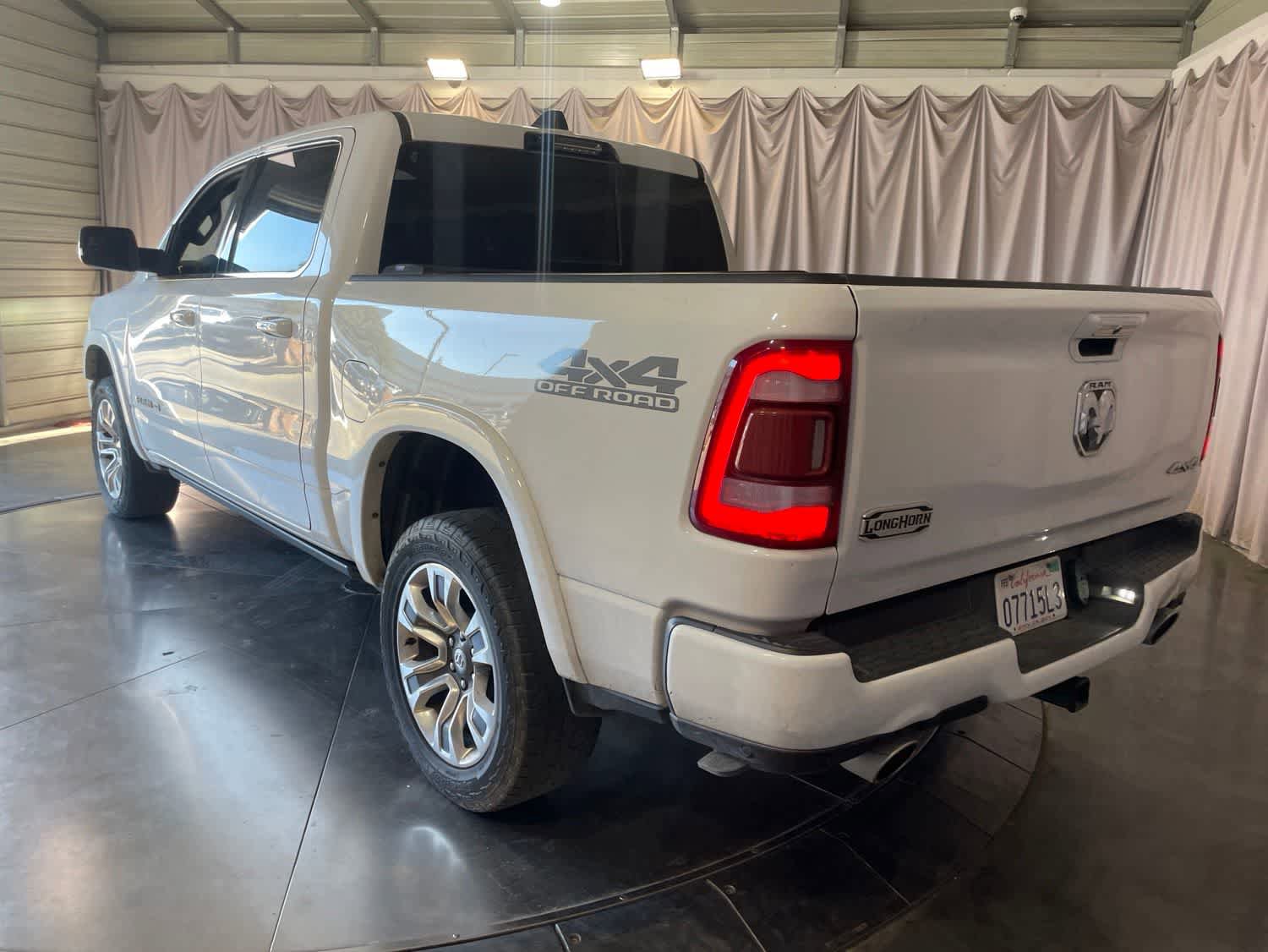 Used 2022 RAM 1500 Limited AWD/4WD image 6