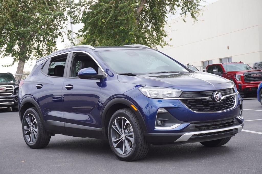 Used 2023 Buick Encore GX Select image 4