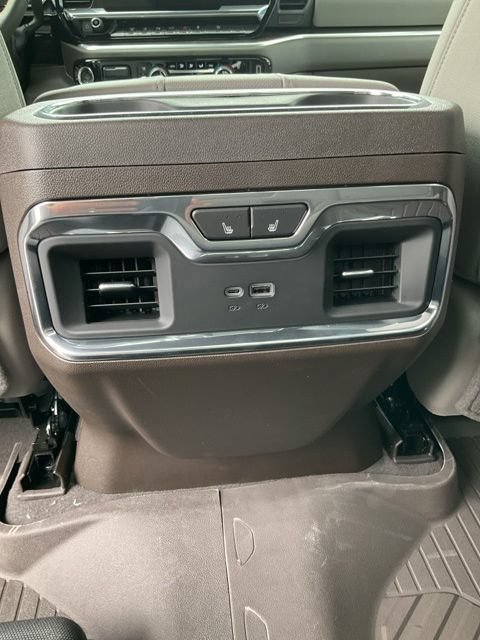 New 2026 Chevrolet Silverado 3500 LTZ w/ LTZ Premium Package AWD/4WD image 24