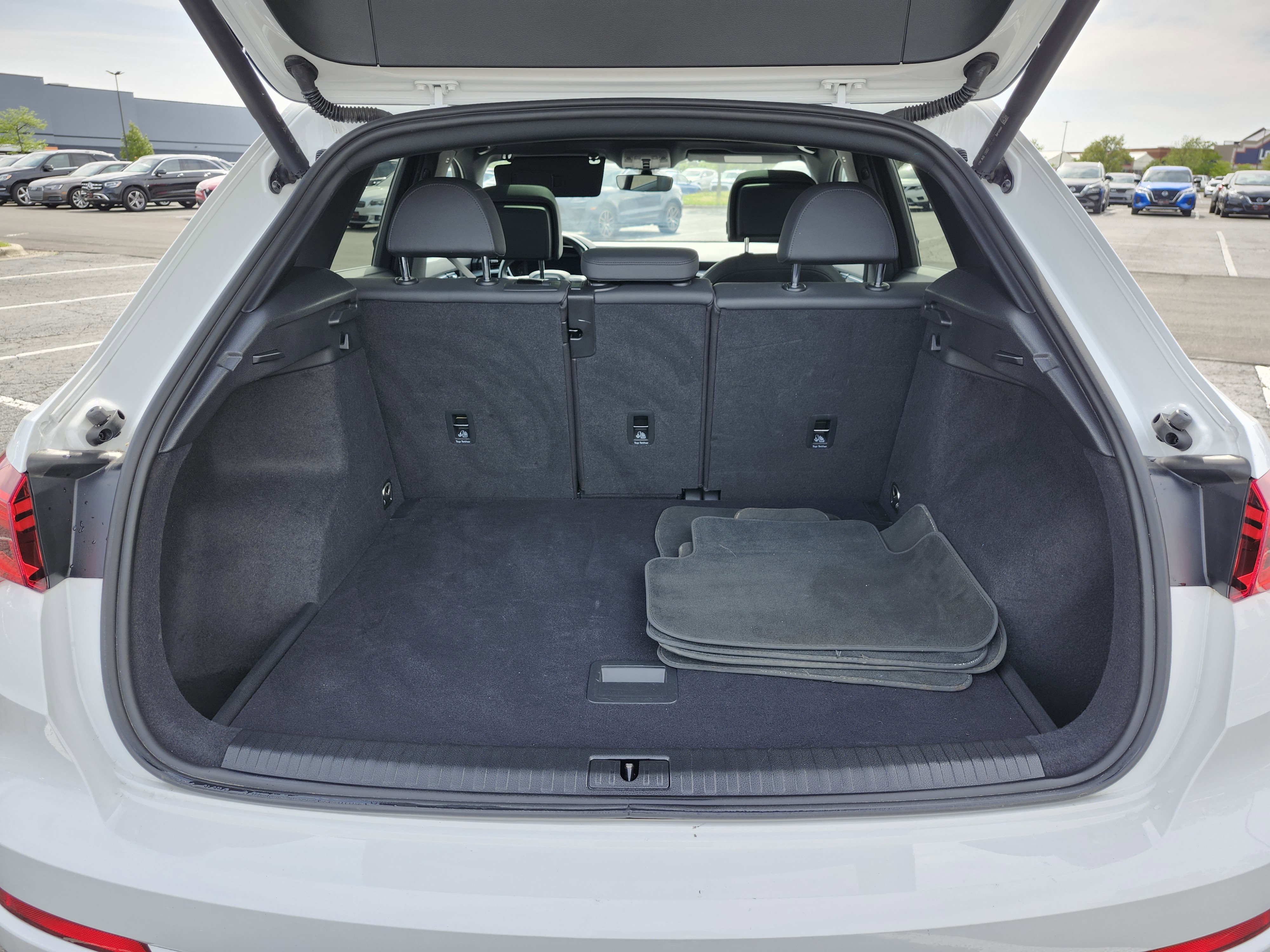 Used 2021 Audi Q3 2.0T Premium AWD/4WD image 23