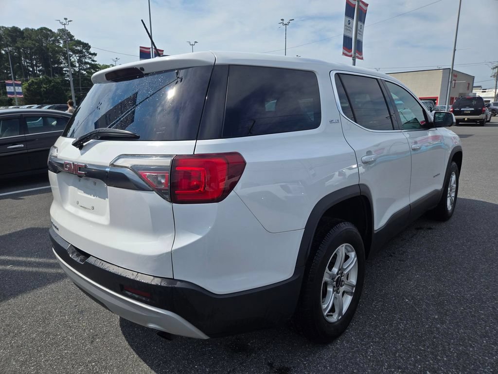 Used 2019 GMC Acadia SLE w/ LPO, Black Accent Package FWD image 5