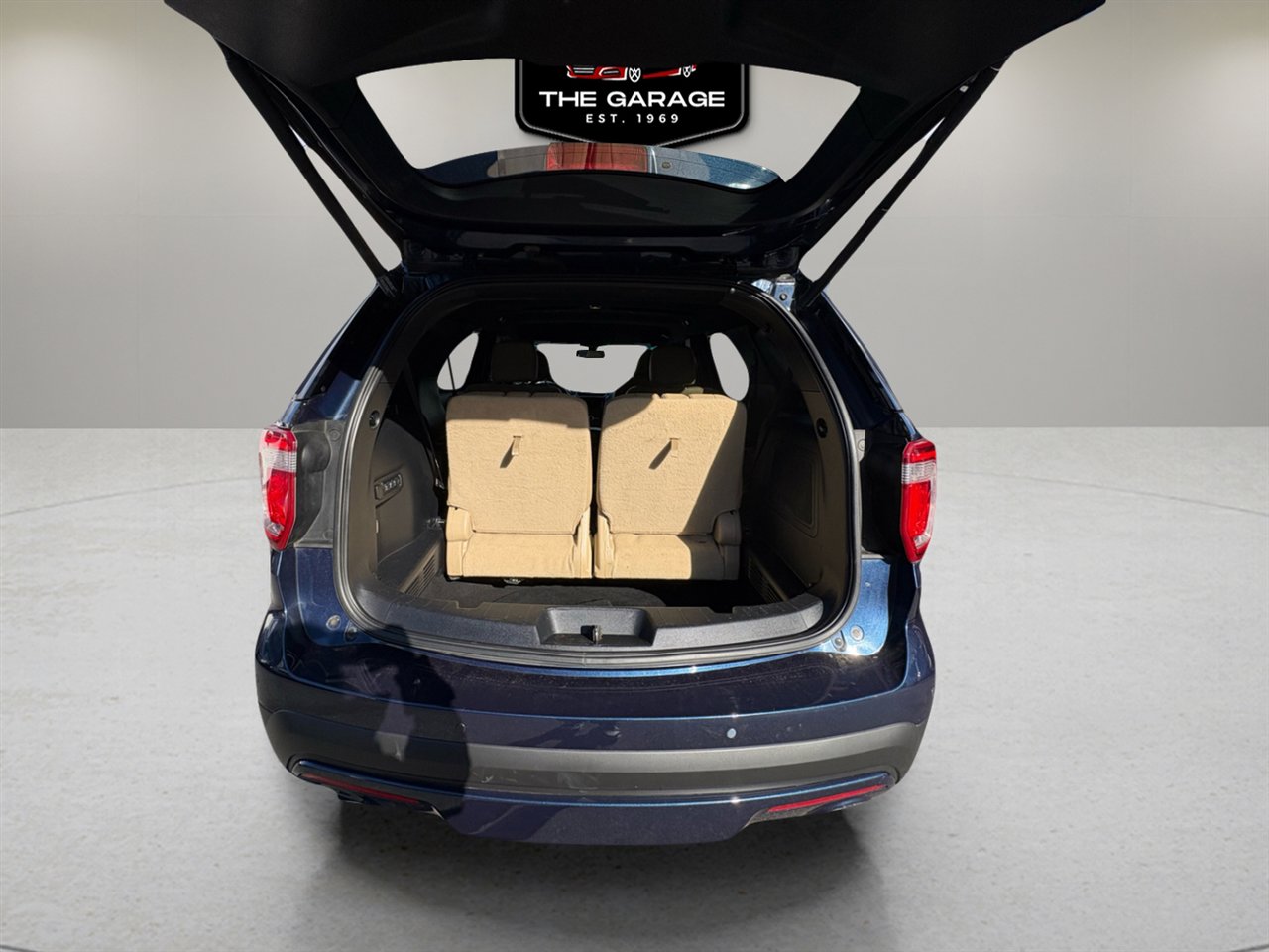 Used 2016 Ford Explorer Limited w/ Equipment Group 301A image 43