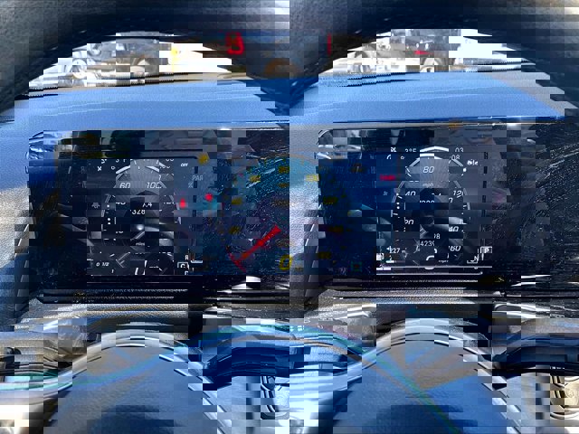 Used 2023 Mercedes-Benz GLB 250 image 20