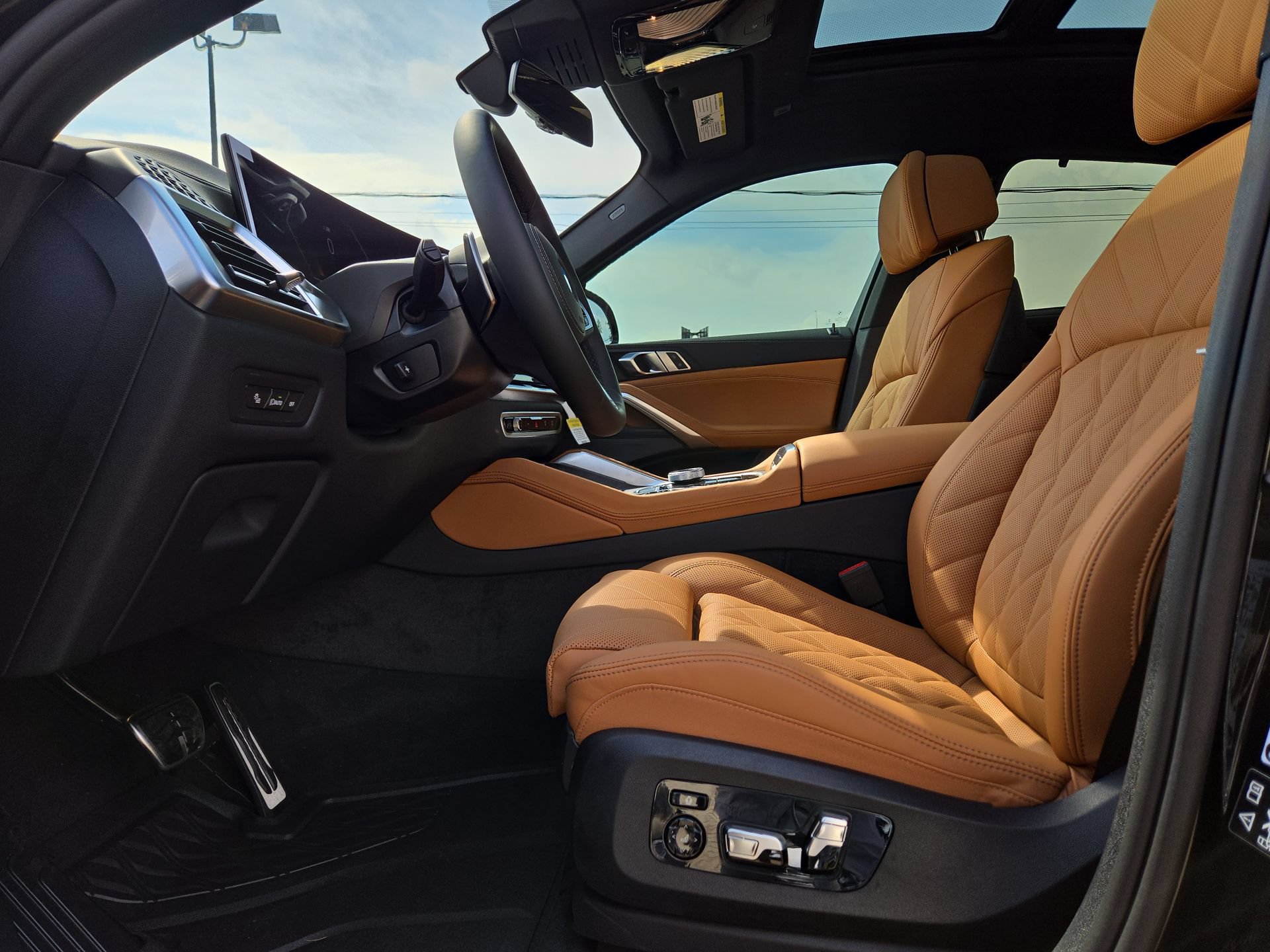 New 2027 BMW X6 xDrive40i w/ Executive Package AWD/4WD image 16