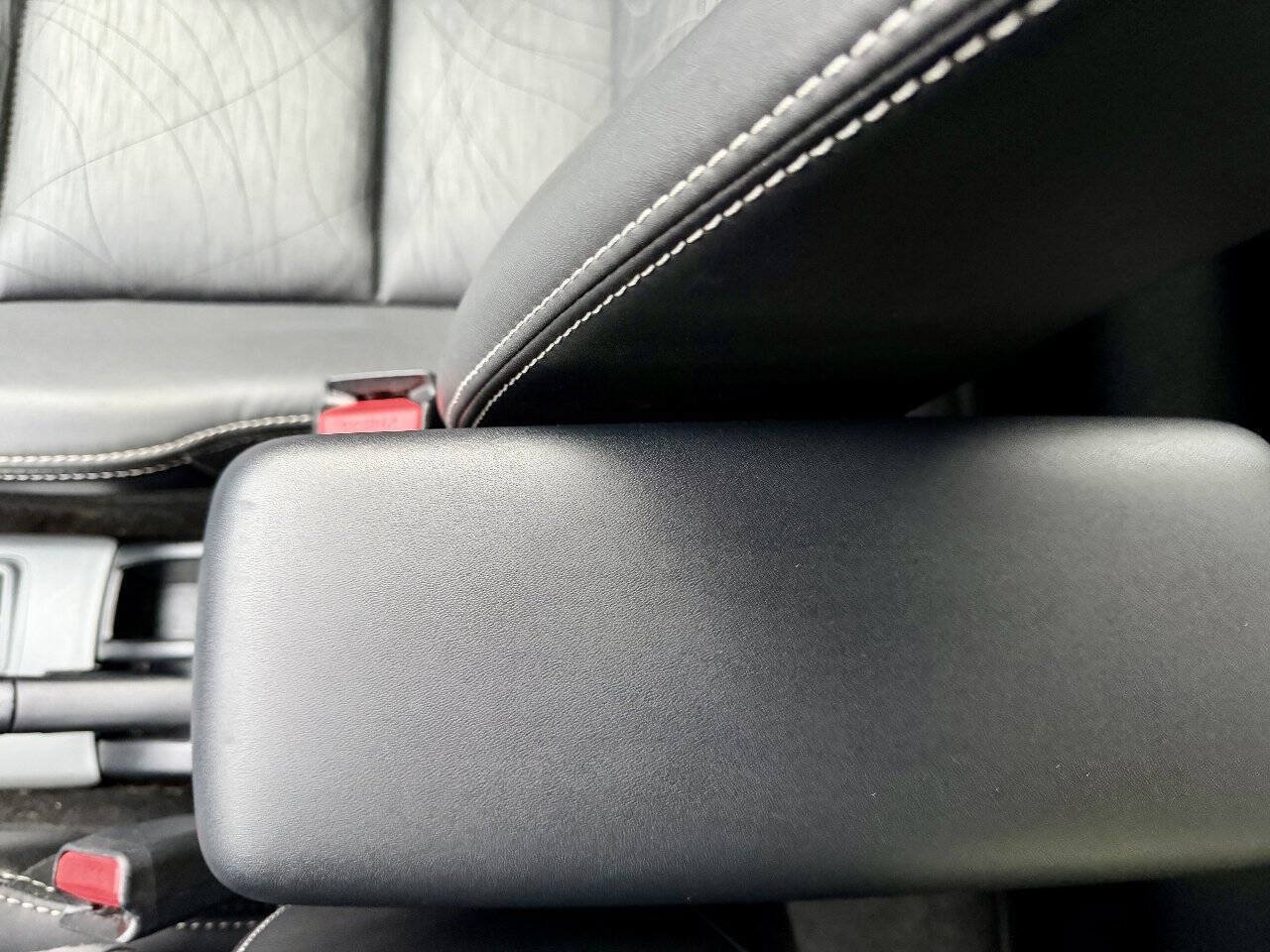 Used 2014 Toyota Prius C Four FWD image 49