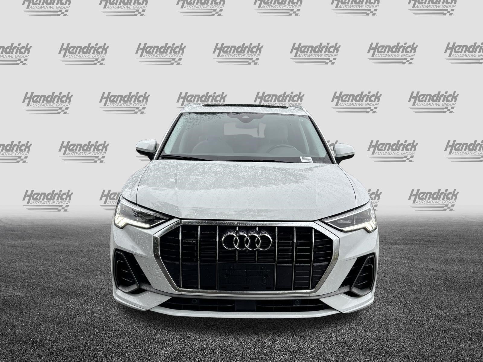Certified 2023 Audi Q3 2.0T Premium Plus w/ Premium Plus Package AWD/4WD image 3
