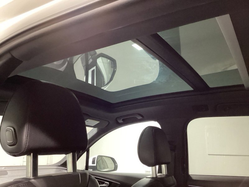 Used 2019 Audi Q7 3.0T Premium Plus w/ Premium Plus Package image 19
