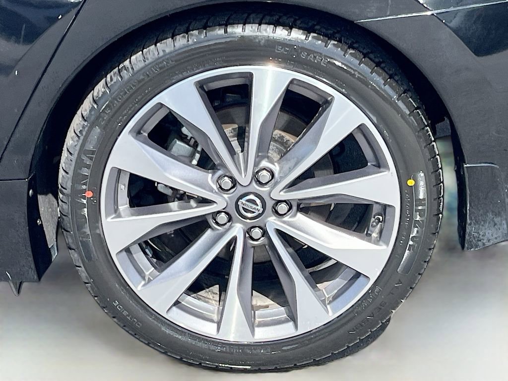 Used 2022 Nissan Maxima Platinum w/ Sport Mat Group image 33