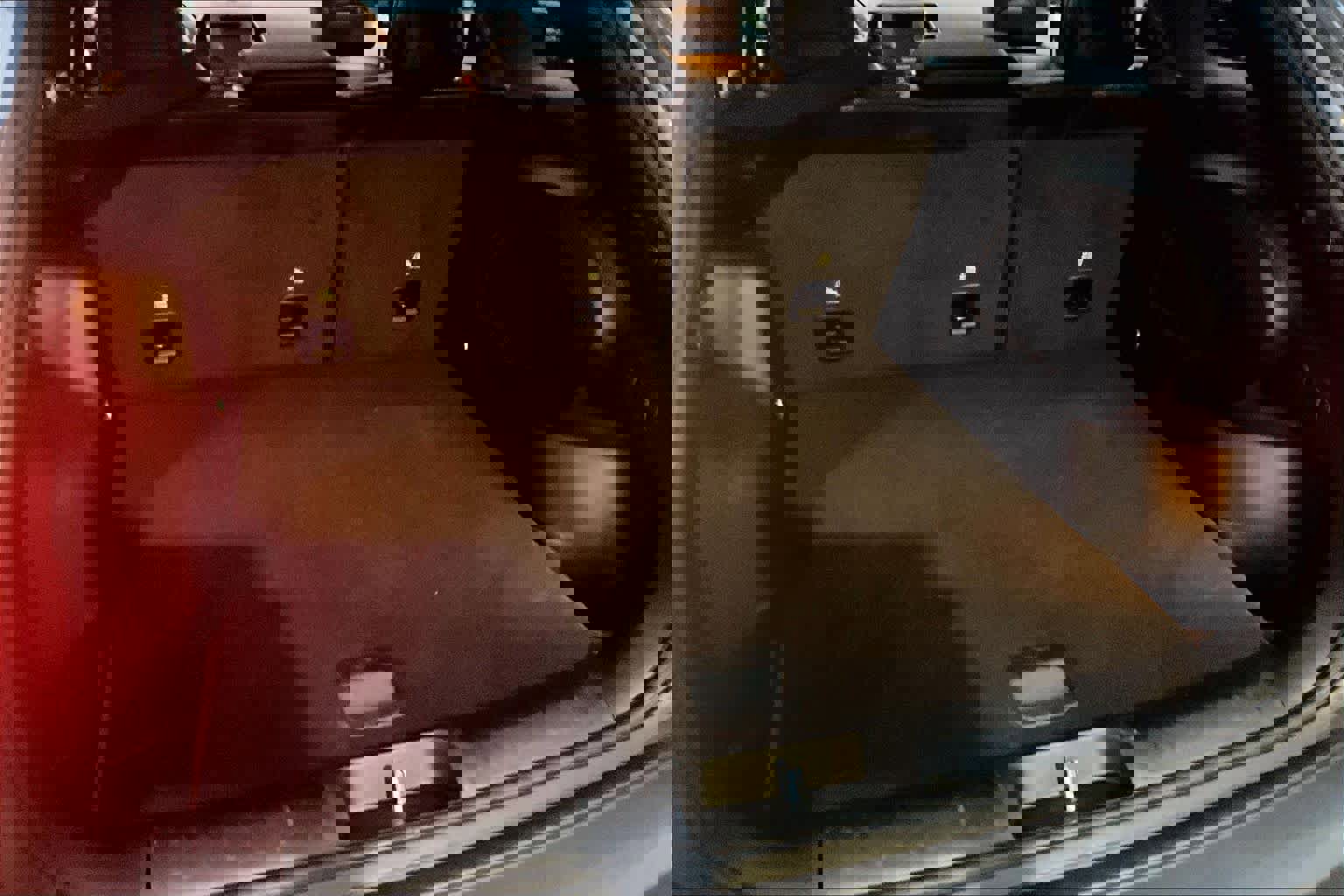 Used 2022 Jeep Cherokee Latitude Lux w/ Sun & Sound Group image 19