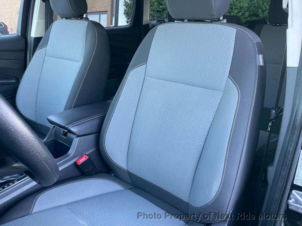 Used 2019 Ford Escape SE image 9