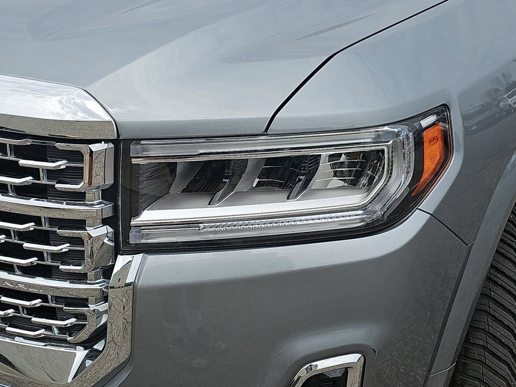 Certified 2023 GMC Acadia Denali w/ Denali Ultimate Package AWD/4WD image 39