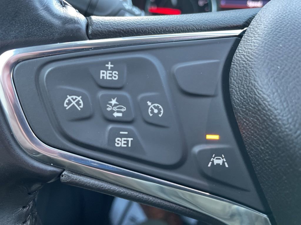 Used 2020 Chevrolet Equinox Premier w/ LPO, Floor Liner Package image 16