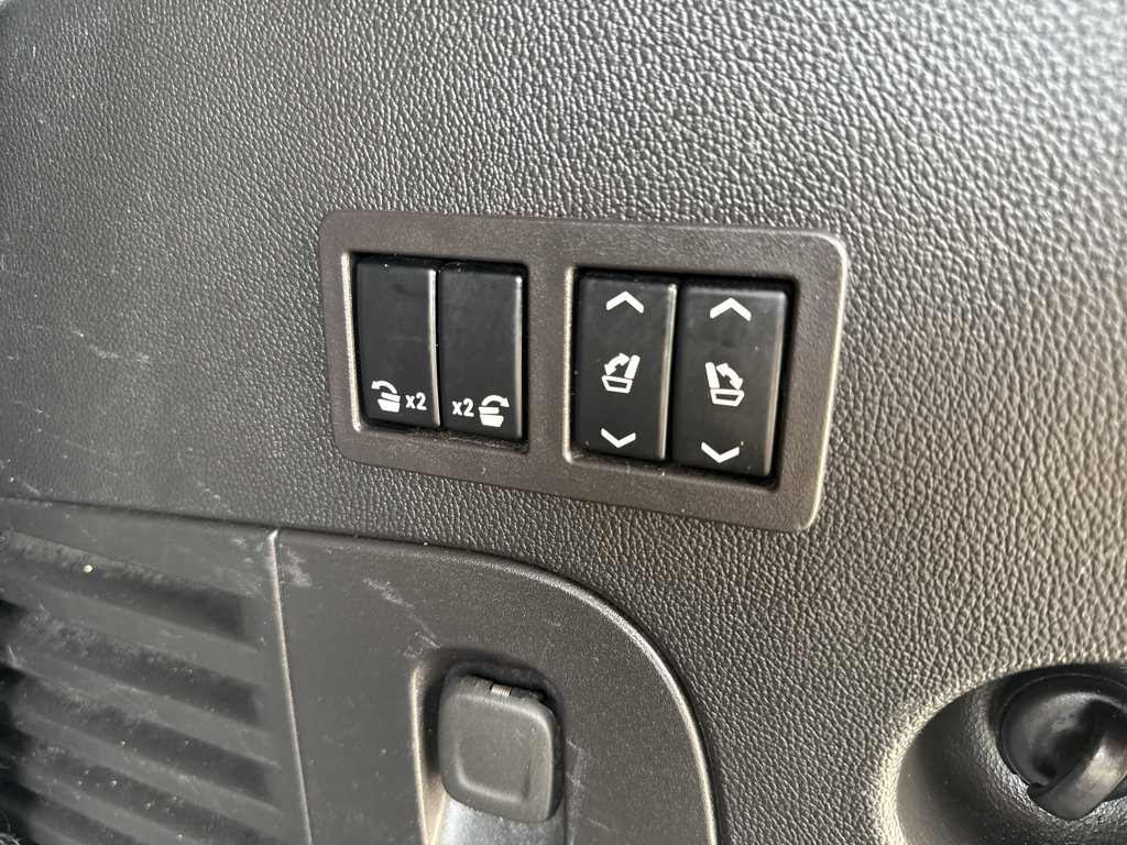 Used 2019 GMC Yukon Denali AWD/4WD image 43