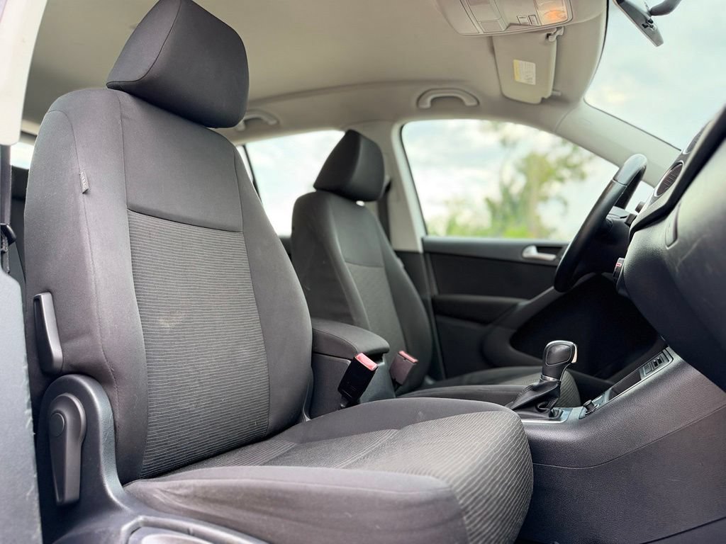 Used 2017 Volkswagen Tiguan S AWD/4WD image 18