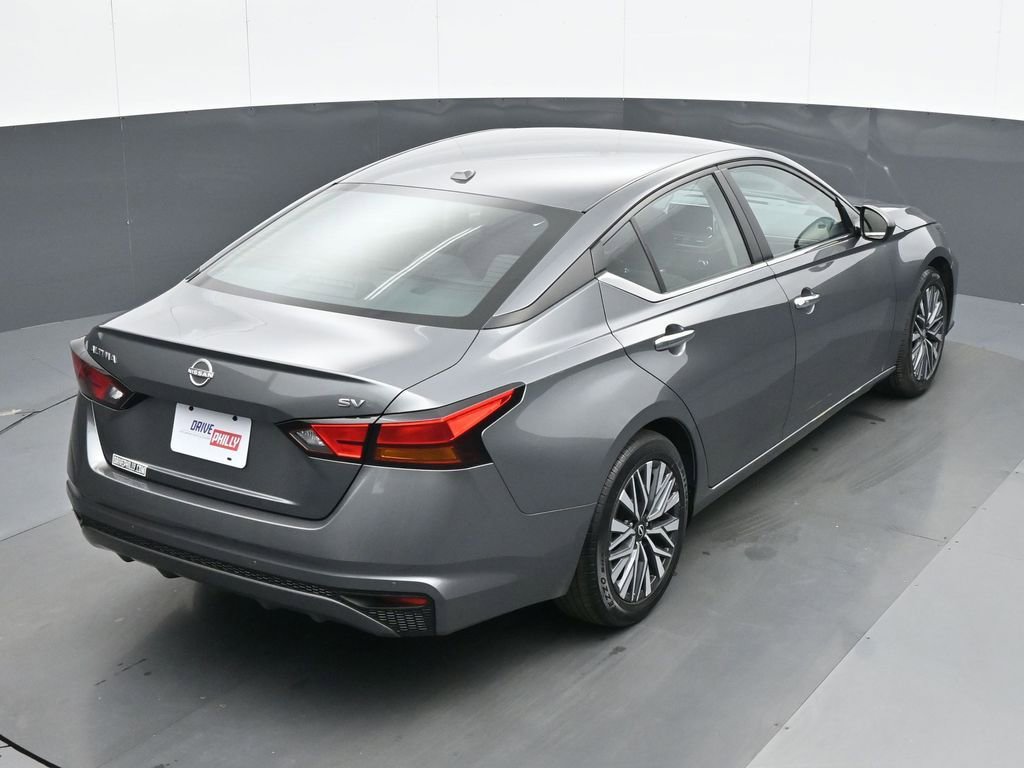Used 2024 Nissan Altima 2.5 SV image 21