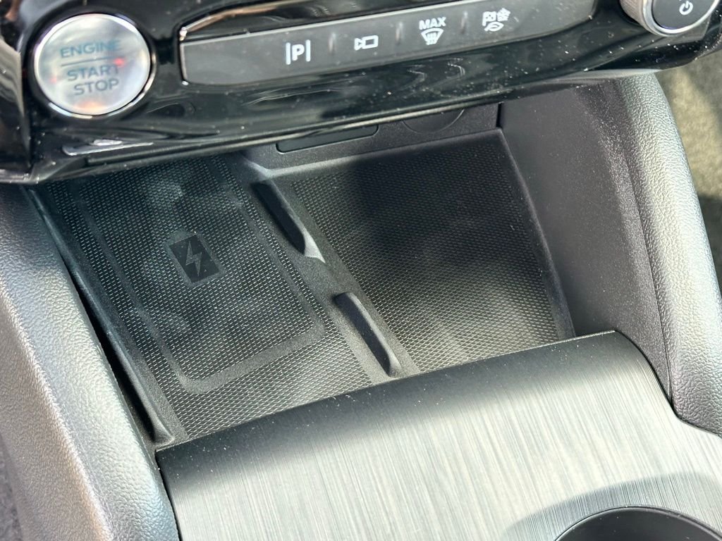 New 2024 Ford Escape SE w/ PHEV Premium Package FWD image 20