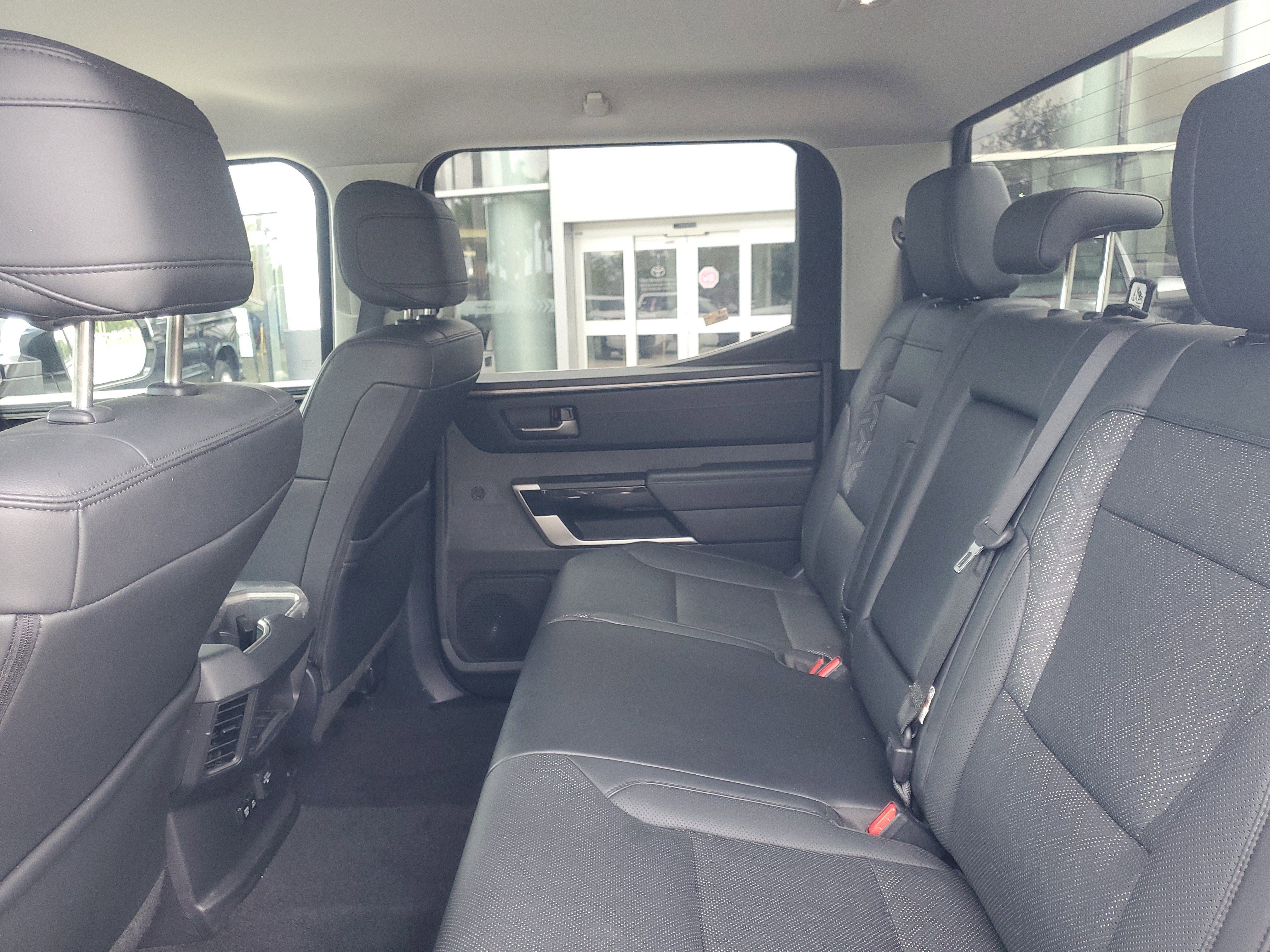 Used 2024 Toyota Tundra Limited w/ Power Package AWD/4WD image 9