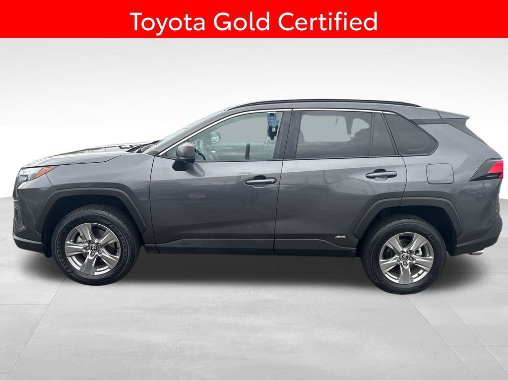 Certified 2025 Toyota RAV4 LE AWD/4WD image 2