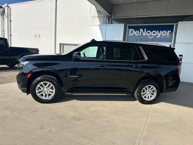 Used 2022 Chevrolet Tahoe LT w/ Luxury Package AWD/4WD image 11