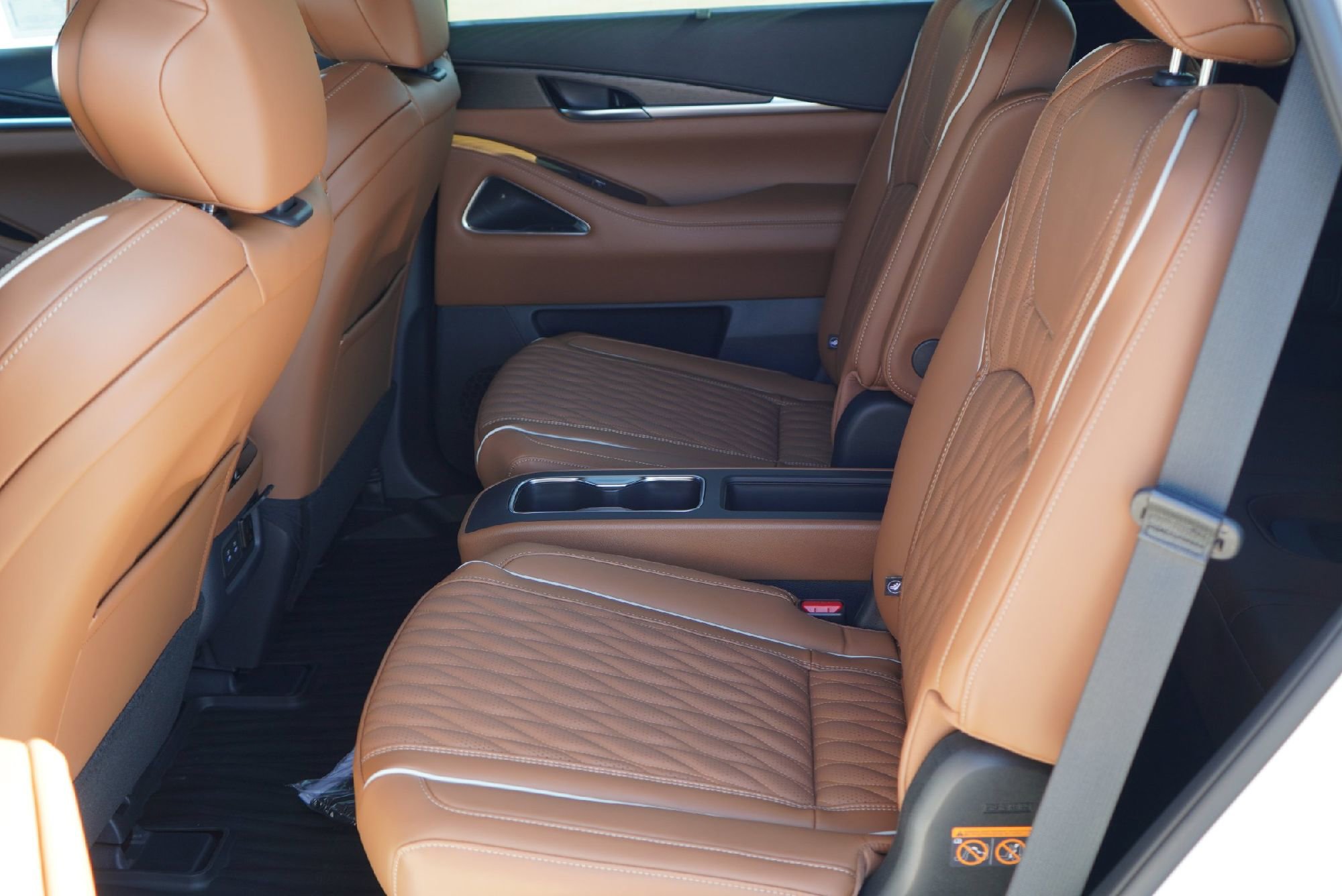 New 2026 INFINITI QX60 Autograph w/ Dark Cargo Package image 20