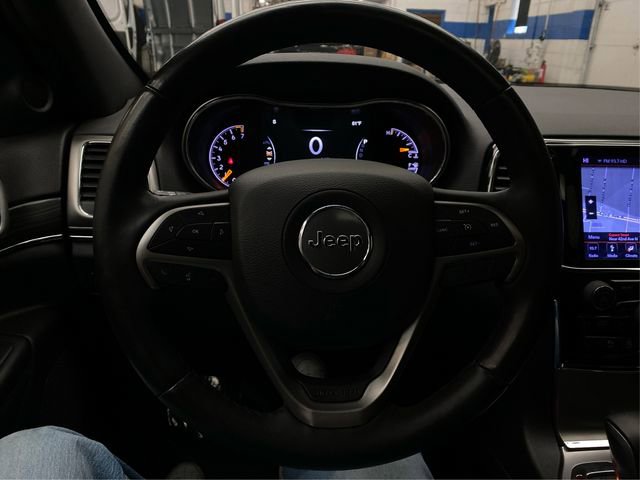 Used 2019 Jeep Grand Cherokee Limited AWD/4WD image 22