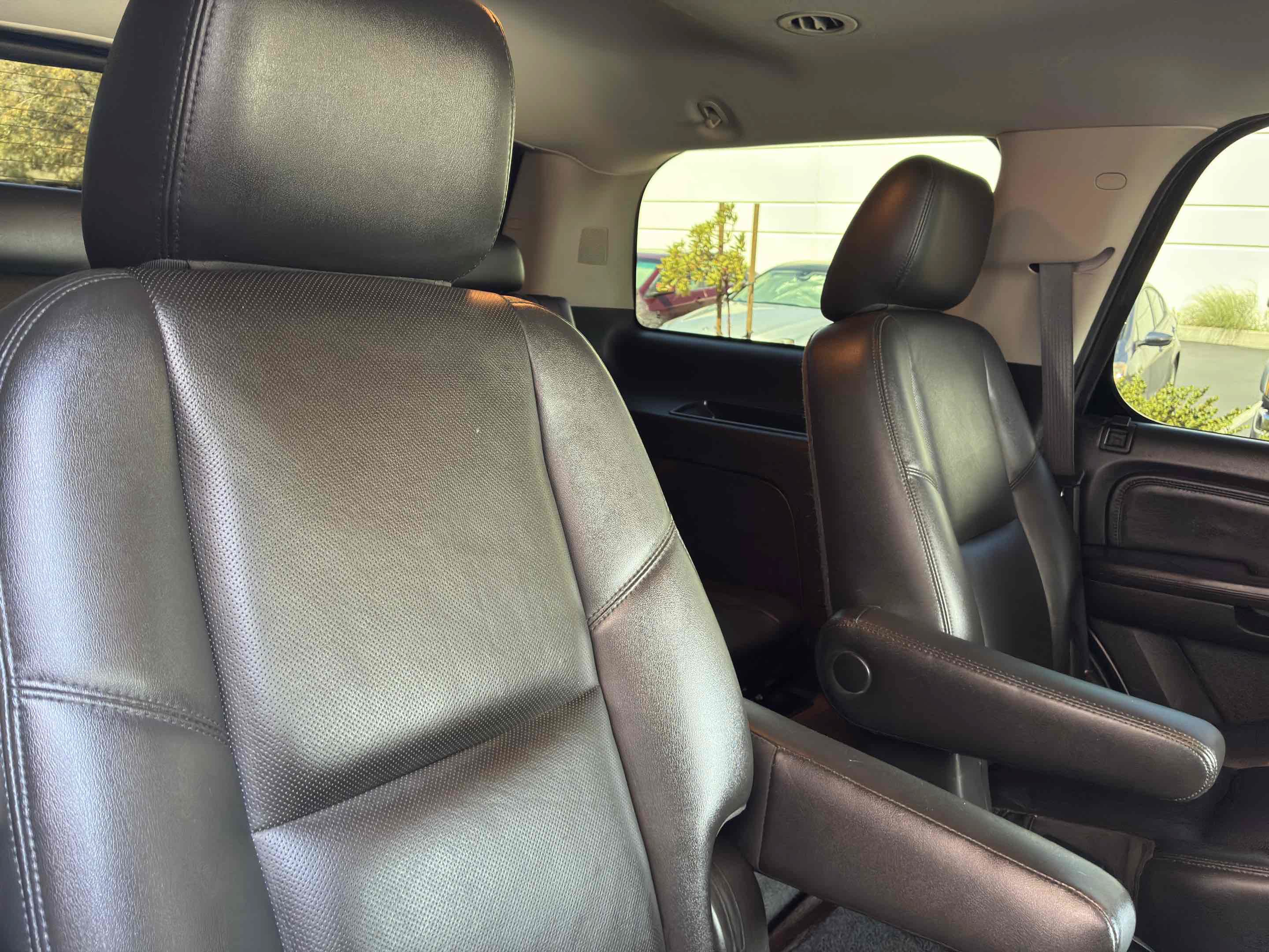 Used 2012 GMC Yukon Denali AWD/4WD image 47