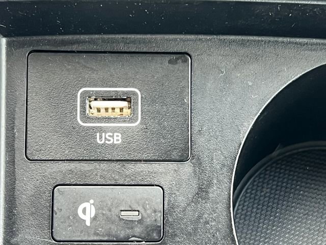 Used 2023 Hyundai Santa Fe SEL image 24