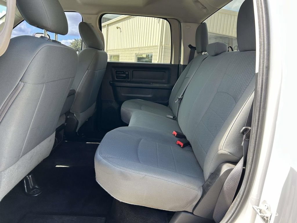 Used 2016 RAM 3500 Tradesman w/ Chrome Appearance Group AWD/4WD image 11
