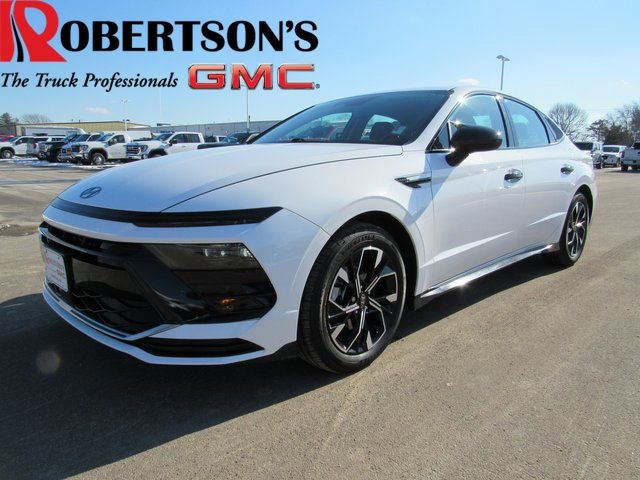 Used 2024 Hyundai Sonata SEL image 1