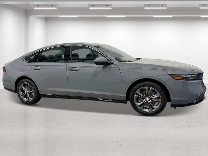 New 2025 Honda Accord EX-L image 2