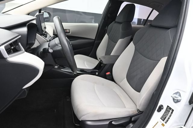 Used 2022 Toyota Corolla LE FWD image 24