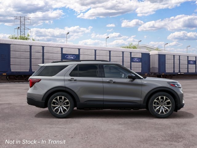 New 2027 Ford Explorer ST-Line AWD/4WD image 5