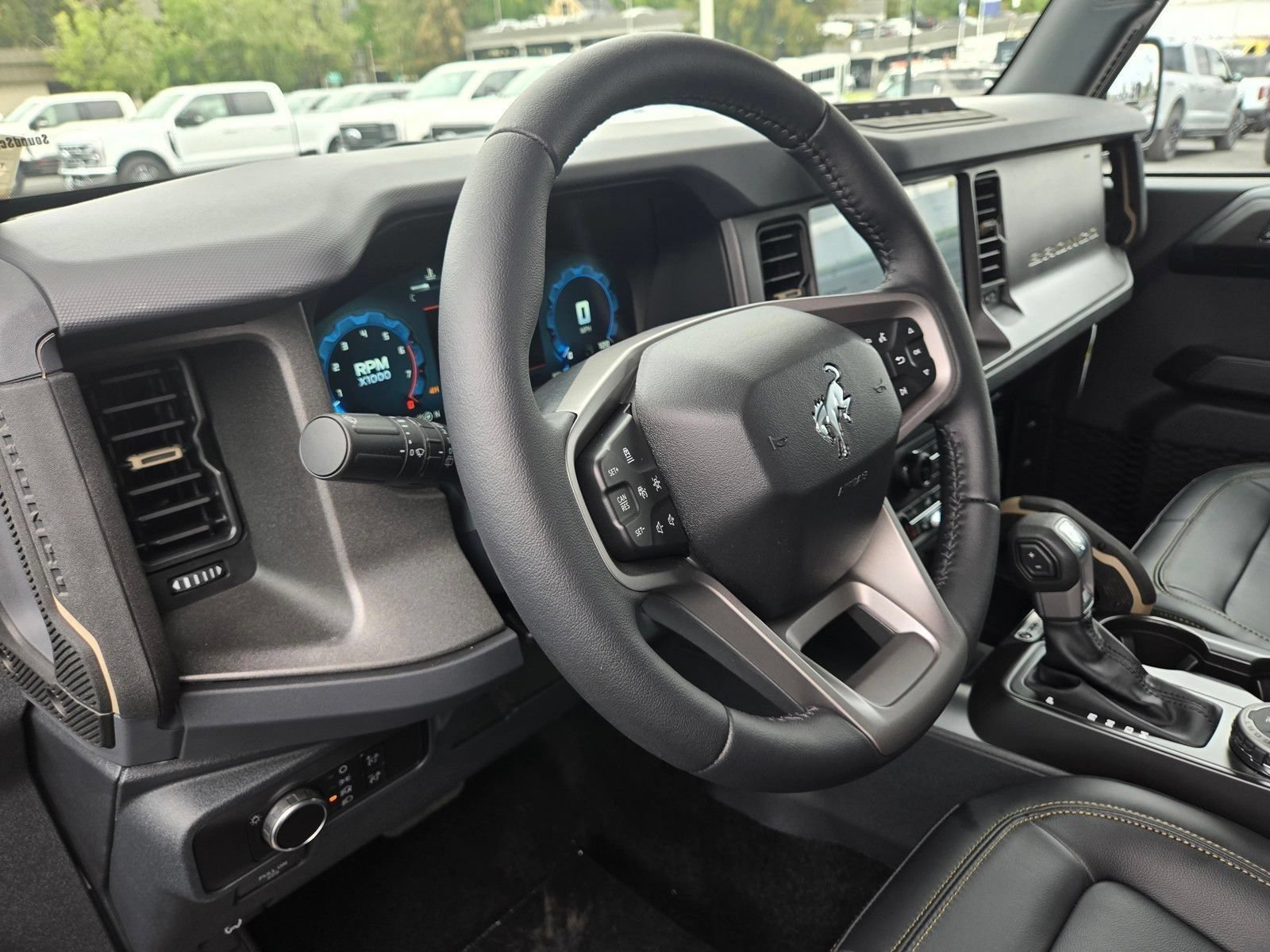 New 2026 Ford Bronco Badlands AWD/4WD image 10