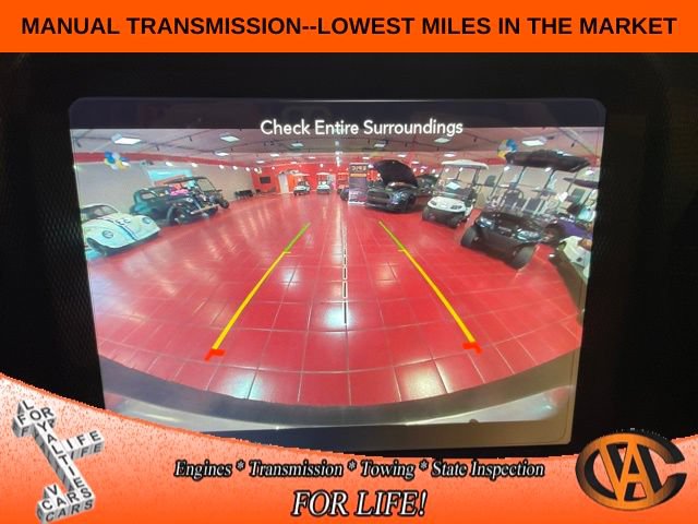 Used 2020 Jeep Wrangler Unlimited Sahara AWD/4WD image 19