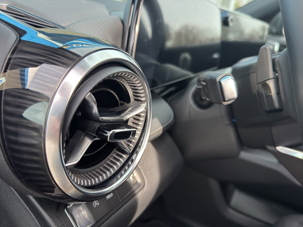 New 2026 Chevrolet Equinox LT w/ Midnight Edition image 12