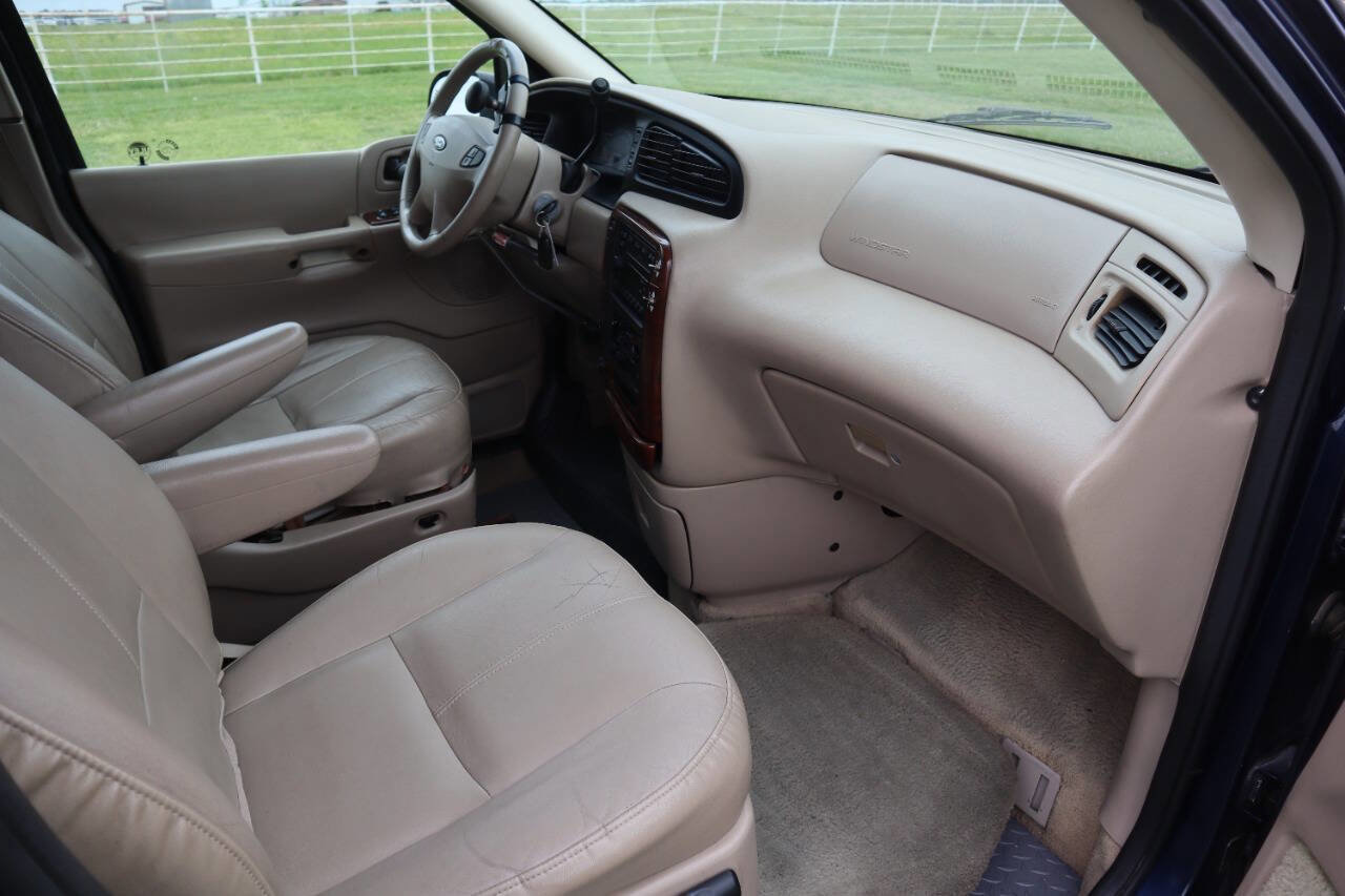 Used 2002 Ford Windstar SEL FWD image 40