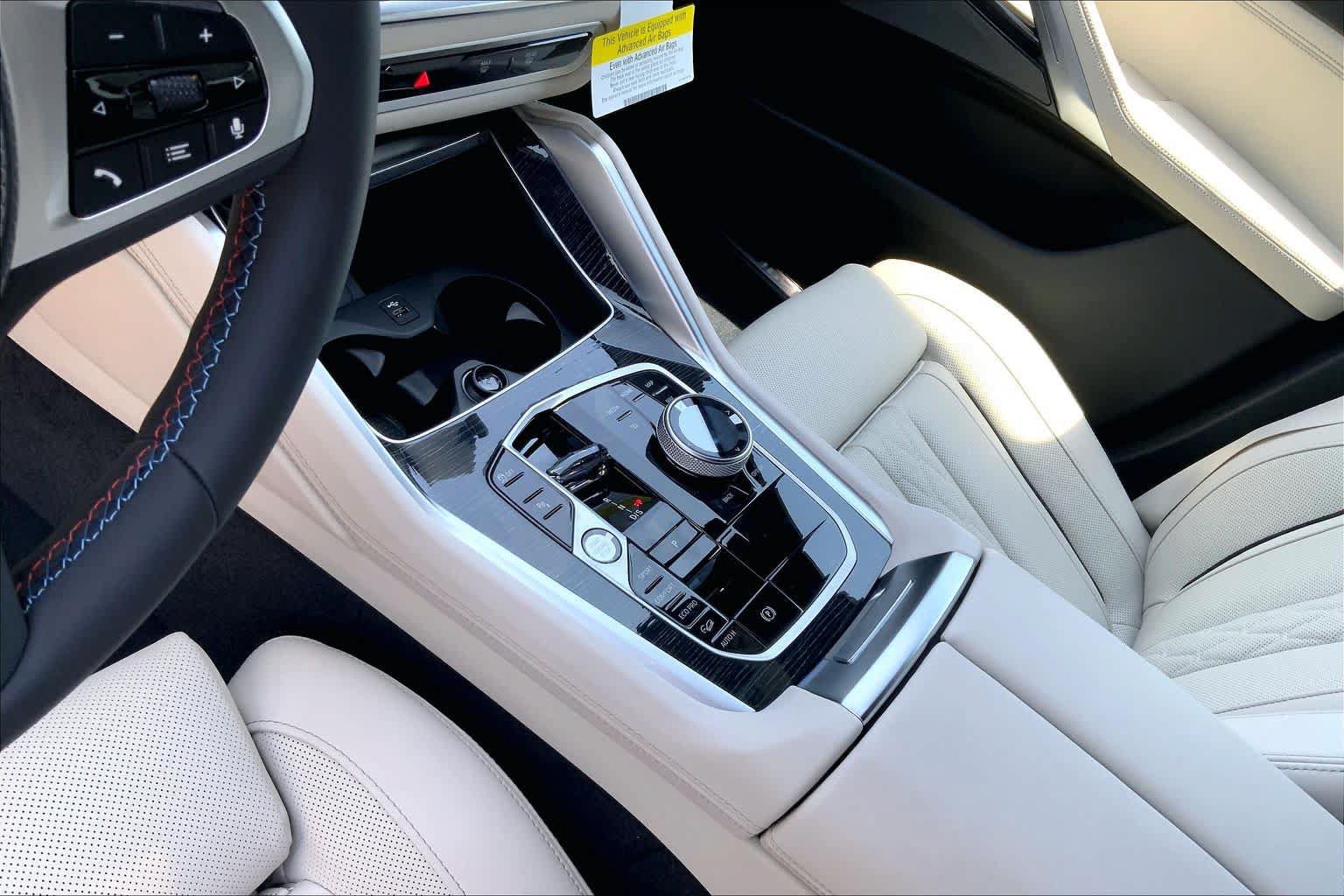 New 2027 BMW X6 M60i AWD/4WD image 7
