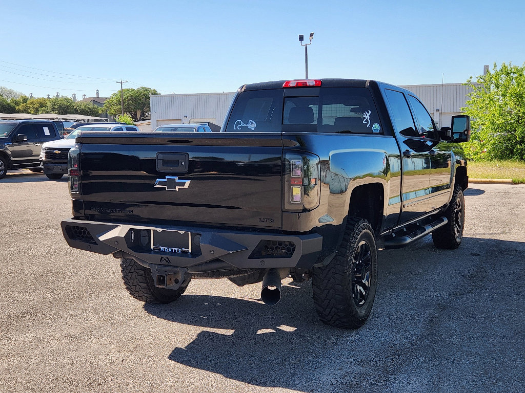 Used 2019 Chevrolet Silverado 2500 LTZ w/ Duramax Plus Package image 4