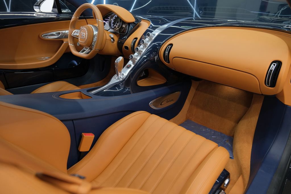 Used 2020 Bugatti Chiron AWD/4WD image 36