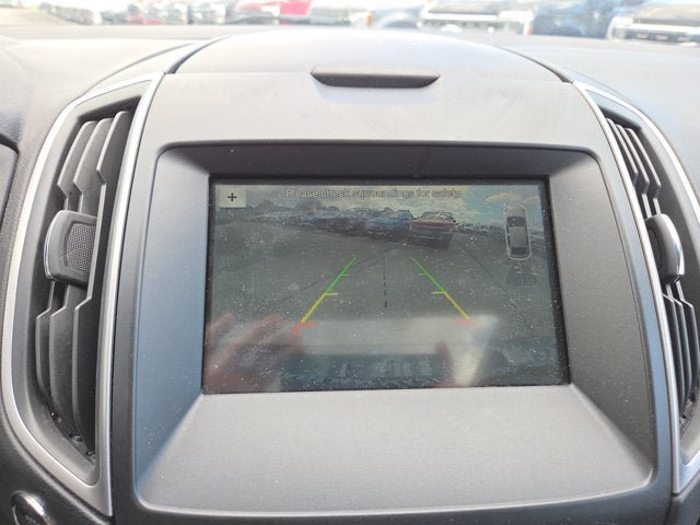 Used 2018 Ford Edge SEL w/ Equipment Group 201A AWD/4WD image 21