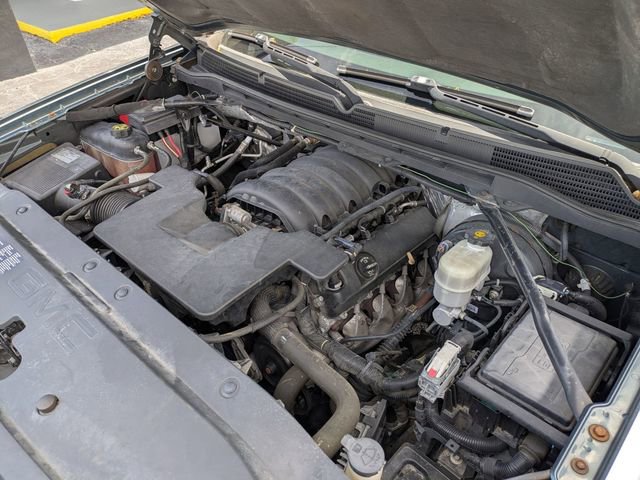 Used 2014 GMC Sierra 1500 SLT w/ SLT Preferred Package AWD/4WD image 29