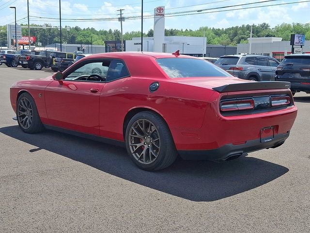 Used 2016 Dodge Challenger SRT Hellcat RWD image 4