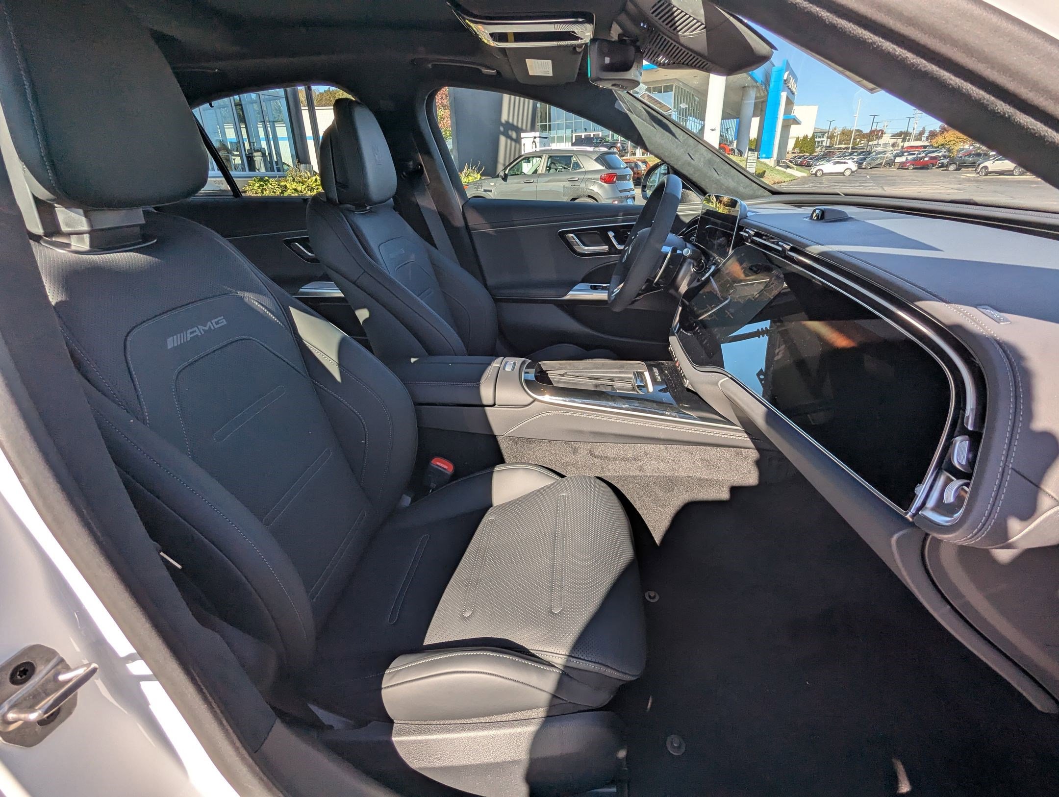 New 2026 Mercedes-Benz E 53 AMG e 4MATIC Sedan image 22