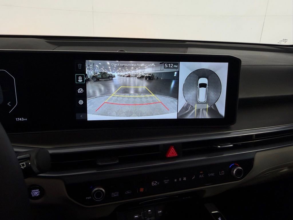 Used 2025 Kia Sorento SX Prestige image 16