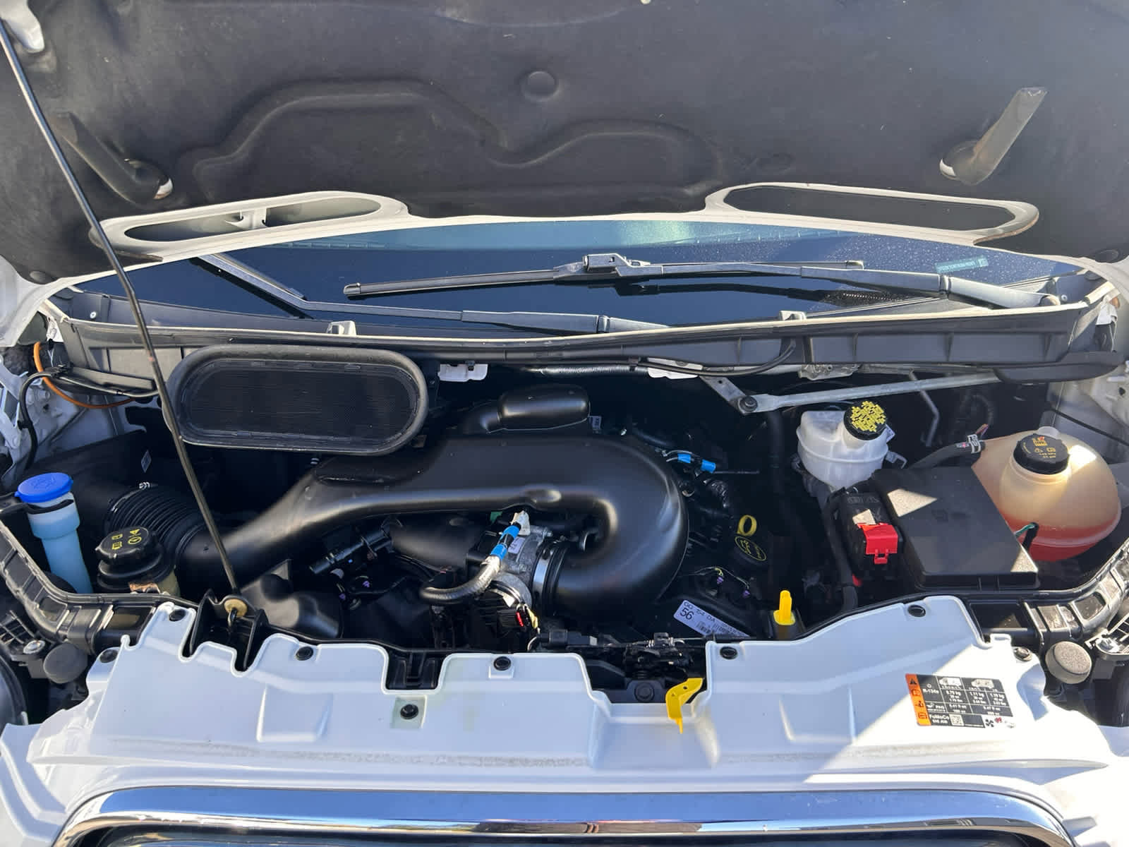 Used 2019 Ford Transit 150 XLT image 27