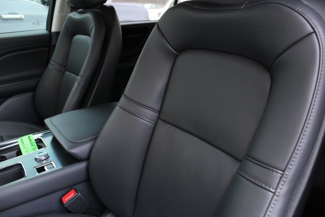 New 2026 Lincoln Aviator AWD image 35