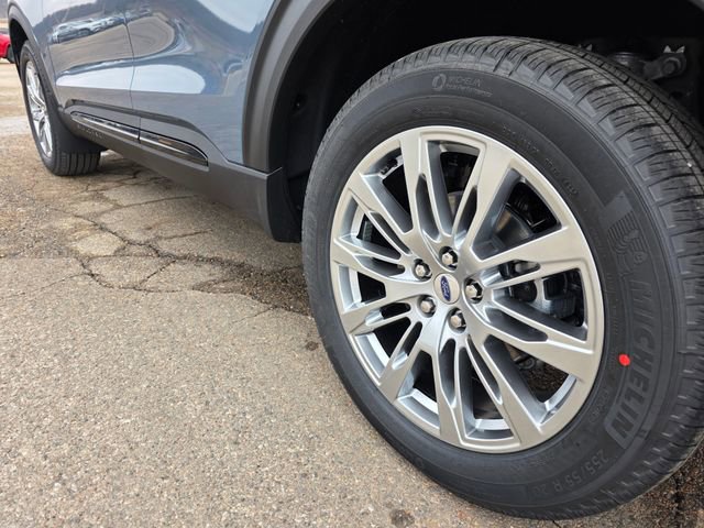 New 2026 Ford Explorer Active w/ Active Comfort Package image 40