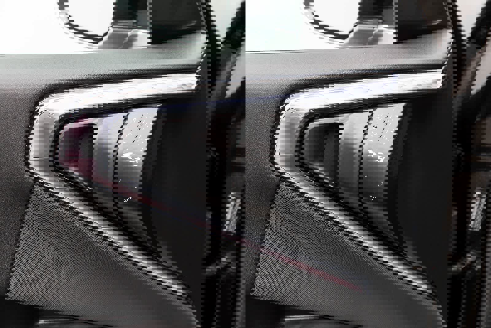 Used 2025 BMW X3 xDrive30i w/ Convenience Package image 24