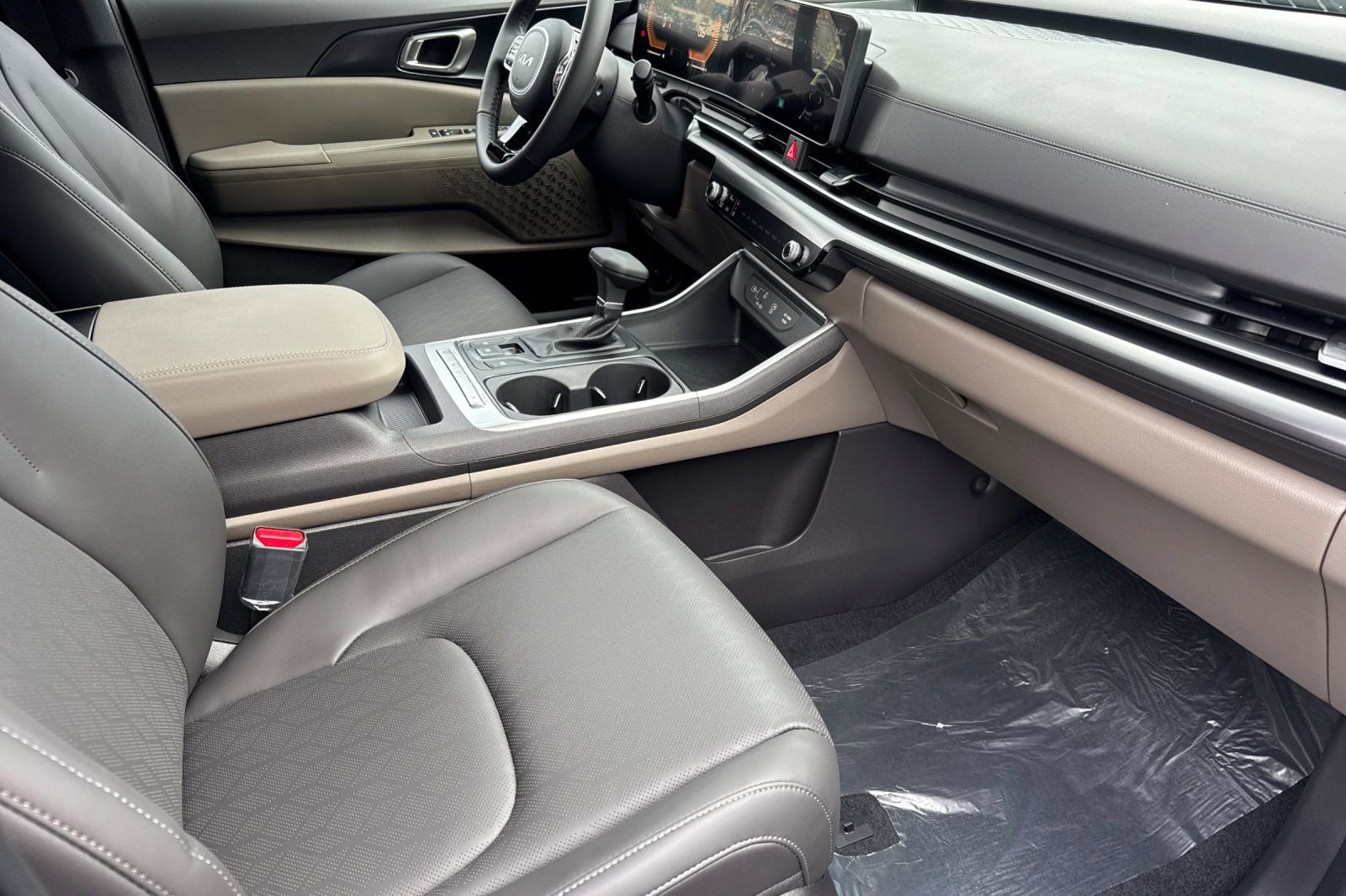 New 2026 Kia Carnival image 17