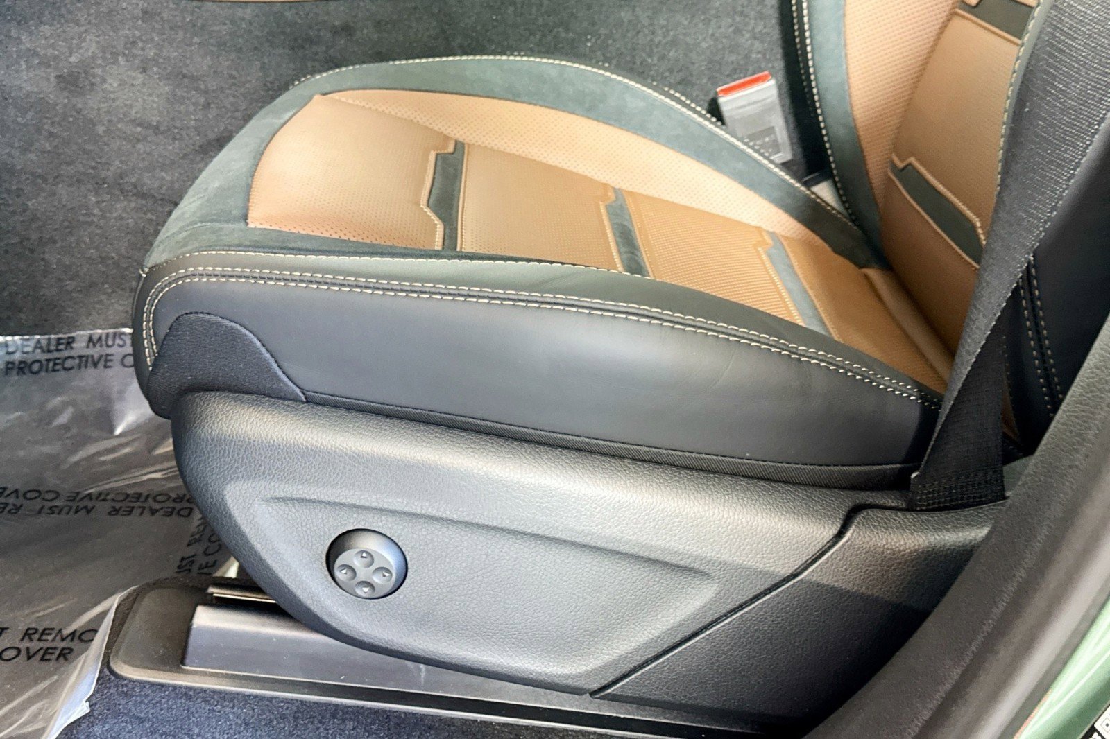 New 2026 Mercedes-Benz GLE 53 AMG 4MATIC Coupe image 17